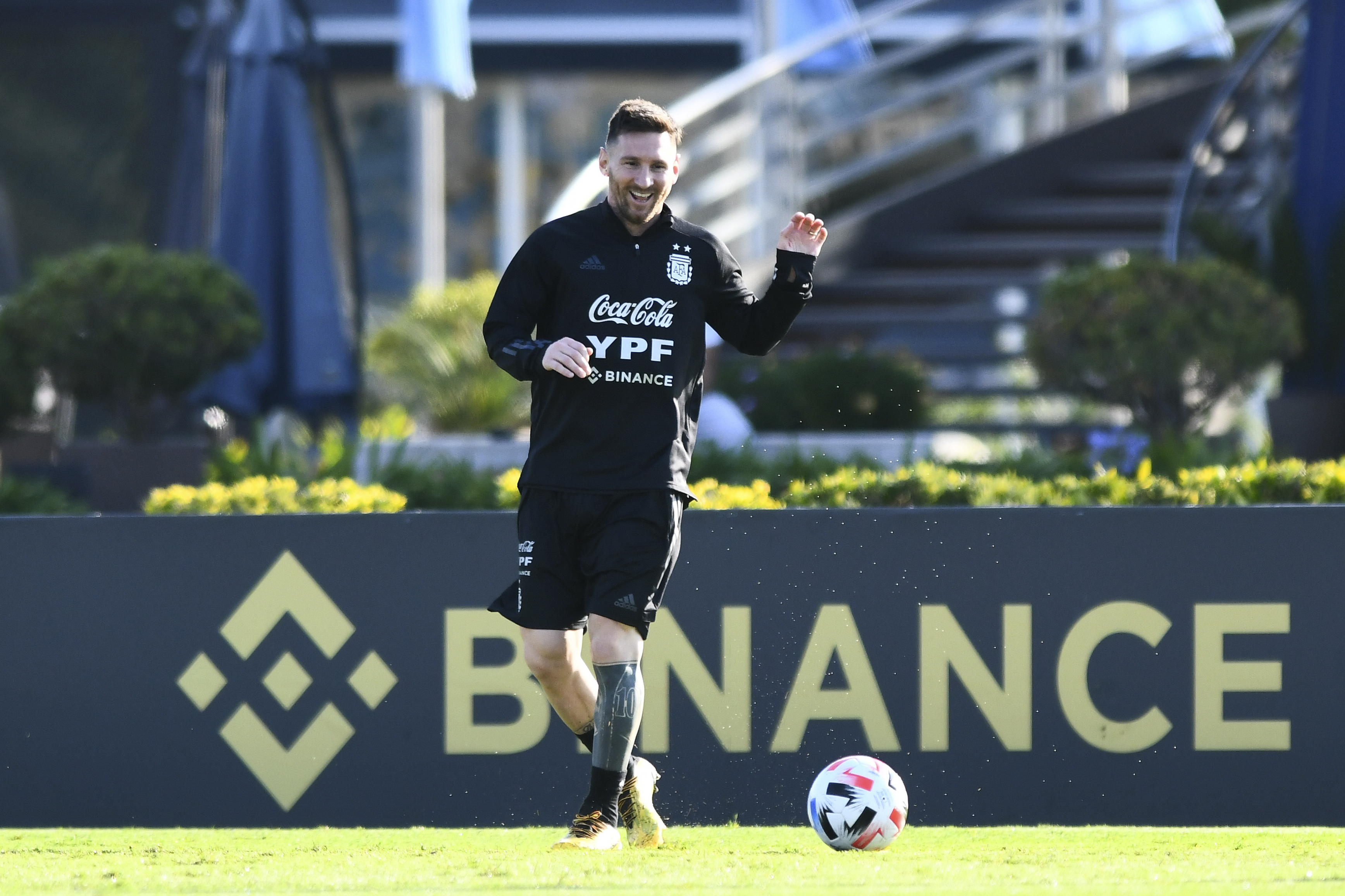 N3ON x Messi partnership